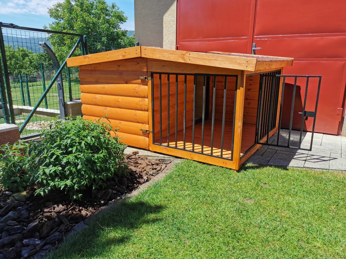 Z-Rex XXL zateplená búda