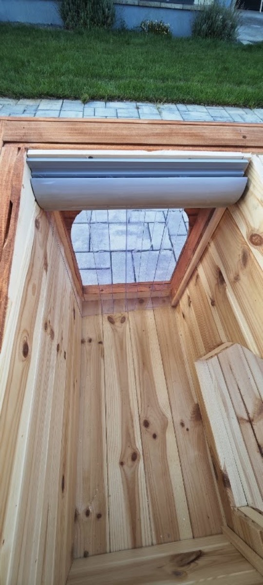 Extra tepelná clona na vstup psej búdy – ThermoShield™